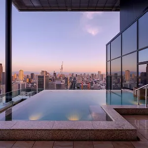 Candeo The Tower Hotel