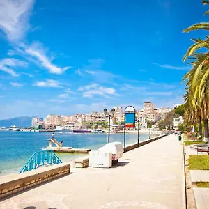 https://edina.albaniahotels.org